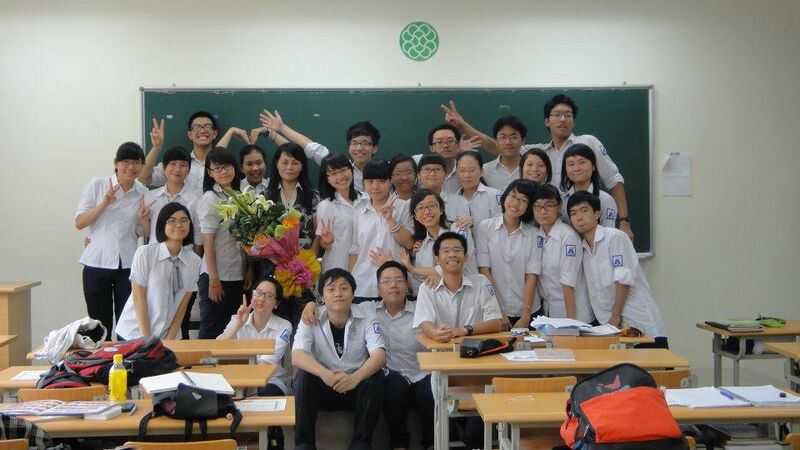 Tập tin:05.2012 12Sinh.jpg