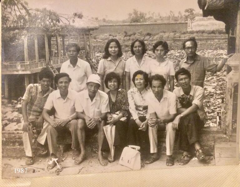 Tập tin:Chuyến đi 1987.jpg