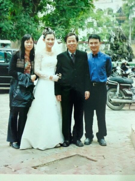 Tập tin:3152EDFA-89E0-4E55-AEEA-E661D2E080C0.jpg